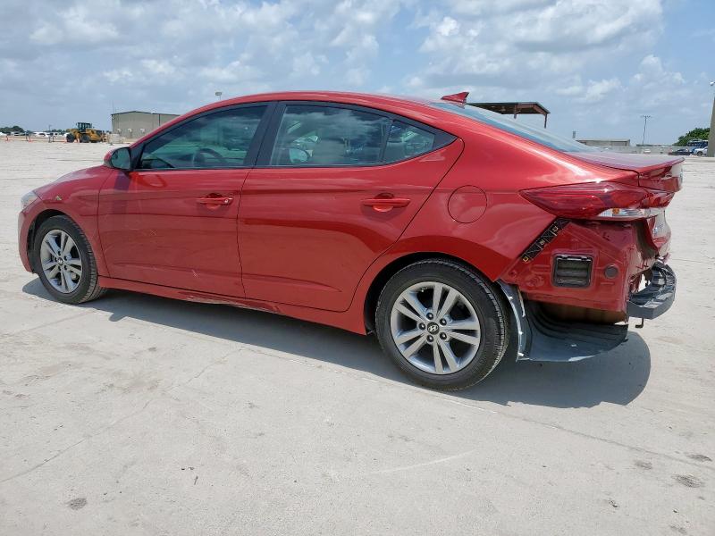  HYUNDAI ELANTRA 2017 Красный
