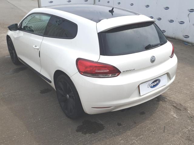 2010 VOLKSWAGEN SCIROCCO T