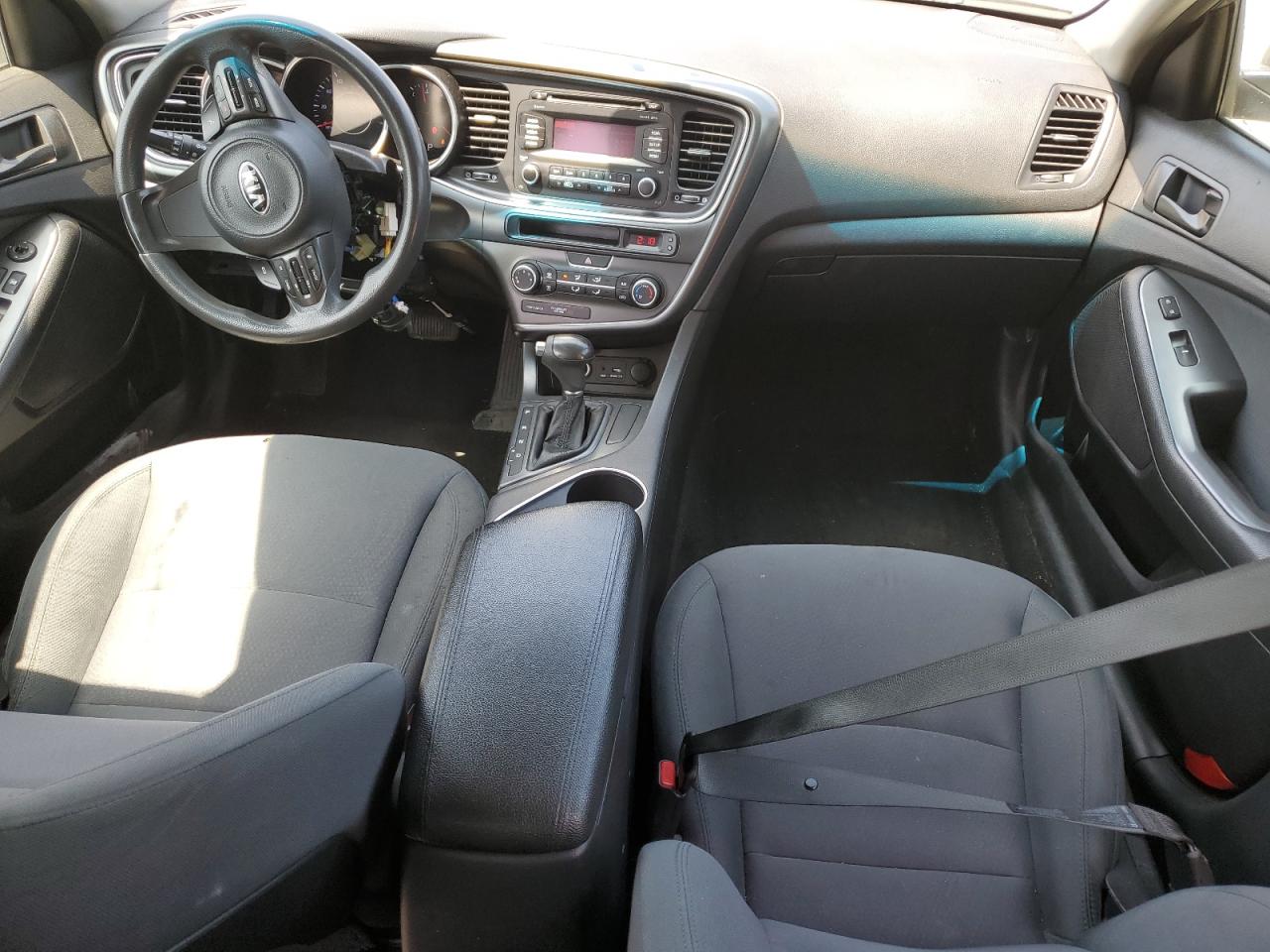 KIA OPTIMA 2015 VIN 5XXGM4A70FG486015 фото 8
