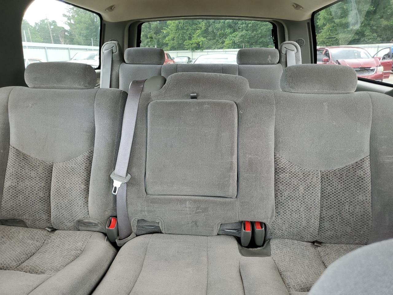 2005 Chevrolet Suburban C1500 VIN: 3GNEC16Z55G286463 Lot: 61260555