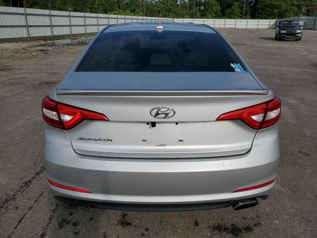  HYUNDAI SONATA 2015 Серебристый