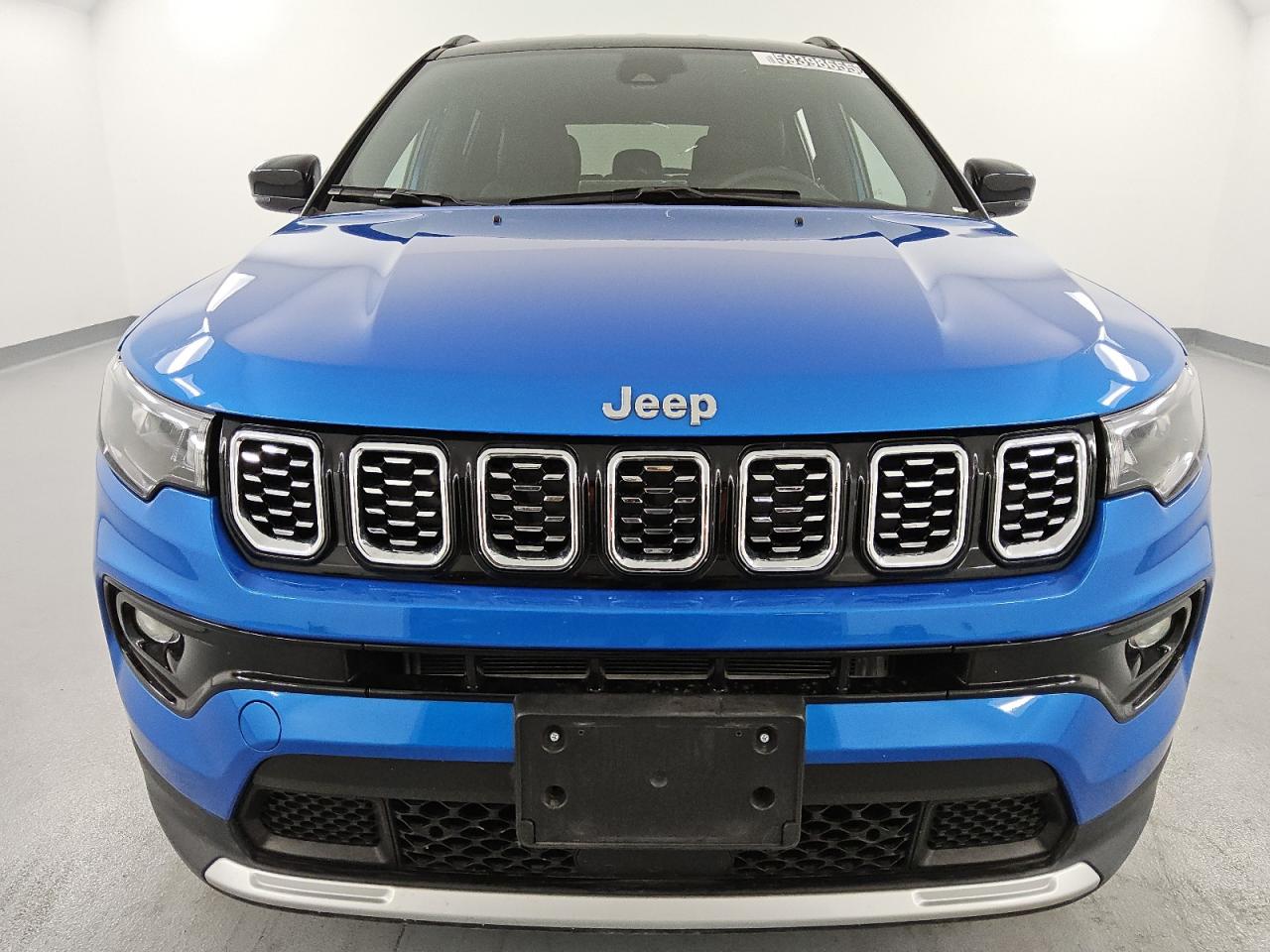 2025 Jeep Compass Limited للبيع في Van Nuys، CA - Side