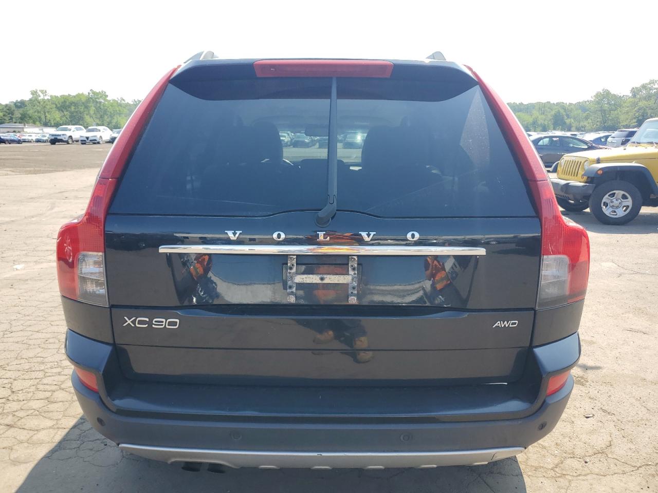 2011 Volvo Xc90 3.2 VIN: YV4952CZ8B1574189 Lot: 61250325
