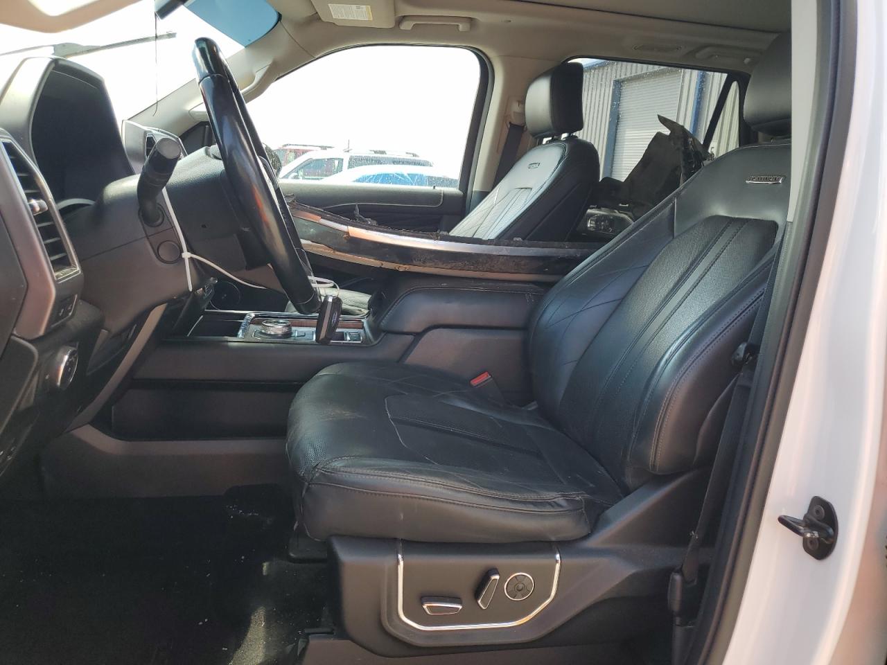 2018 Ford Expedition Platinum VIN: 1FMJU1LT4JEA36925 Lot: 58735415