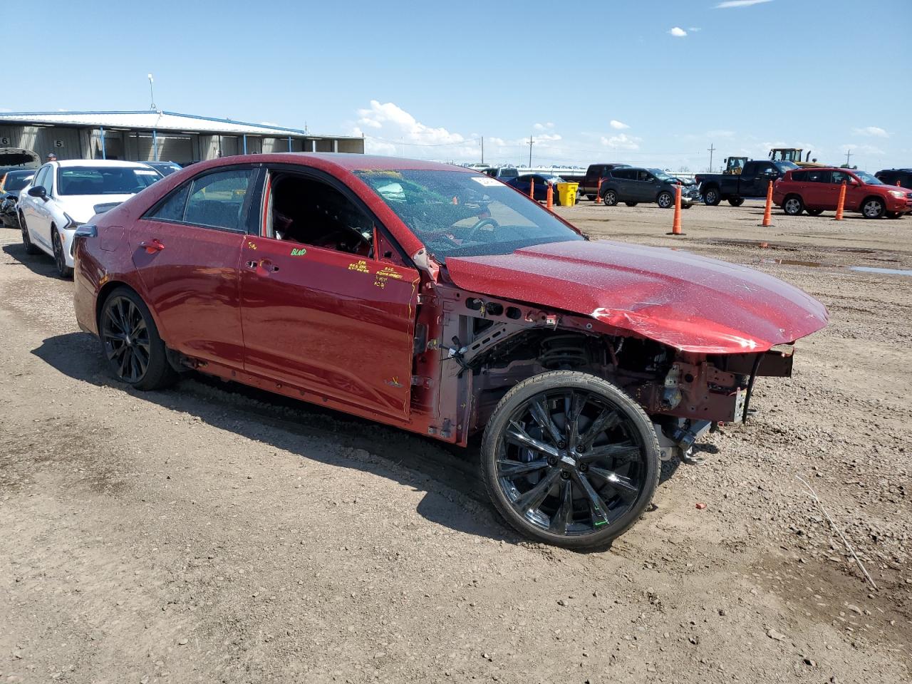 CADILLAC CT4 2022 VIN 1G6DH5RL8N0115945 photo 4