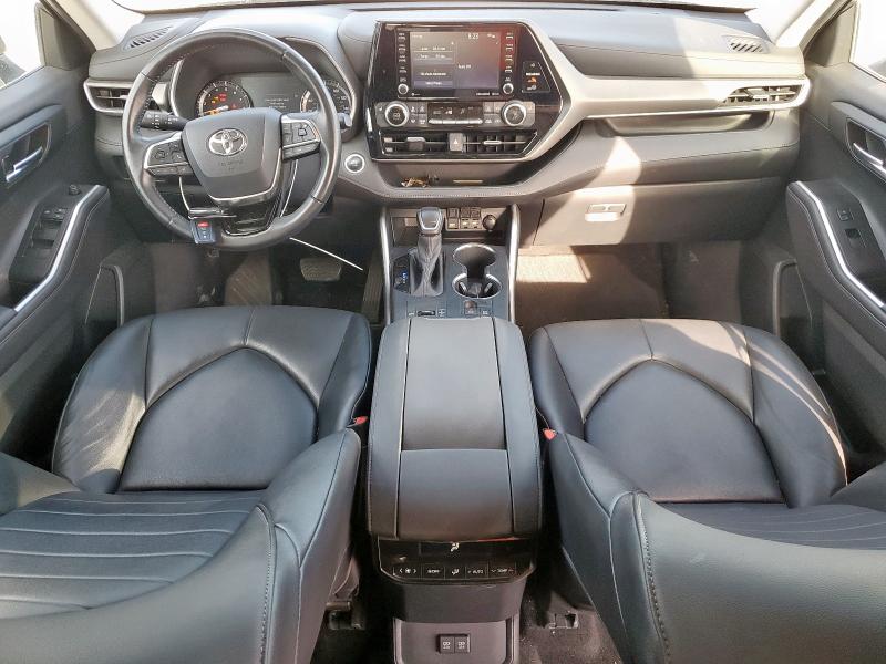  TOYOTA HIGHLANDER 2020 Srebrny