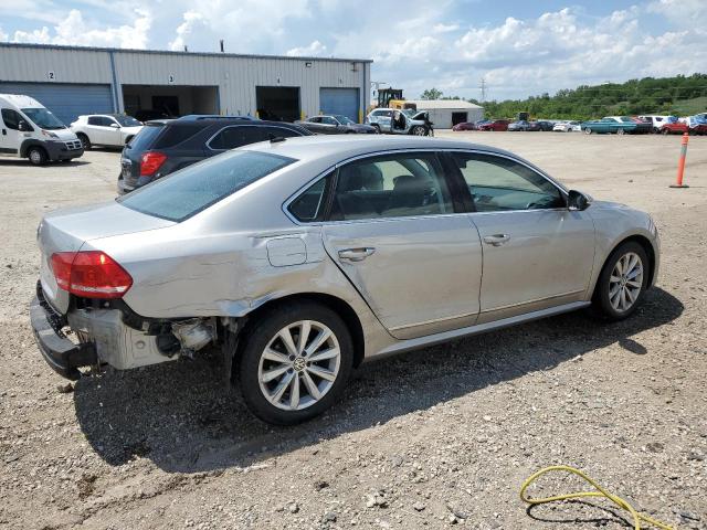  VOLKSWAGEN PASSAT 2012 Silver