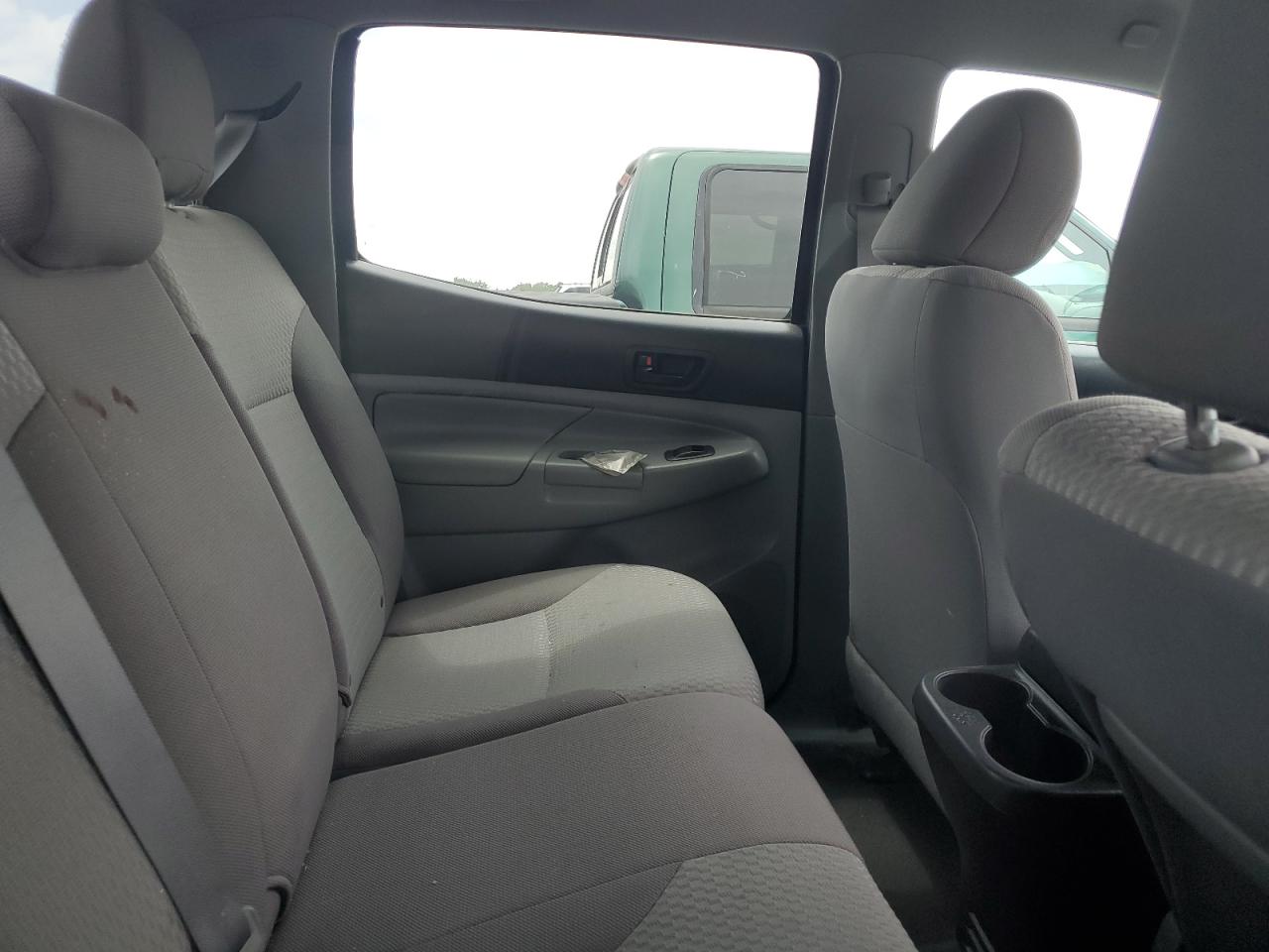 2013 Toyota Tacoma Double Cab VIN: 3TMLU4EN2DM106823 Lot: 63024905