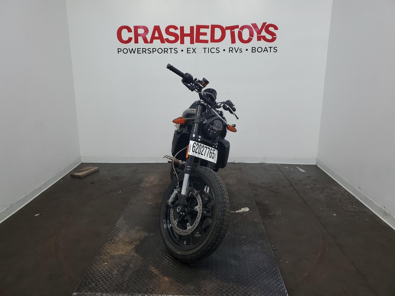 INDIAN MOTORCYCLE CO. FTR 1200 2019 VIN 56KRTA222K3153137 zdjęcie 2