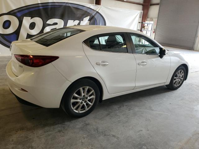  MAZDA 3 2016 White