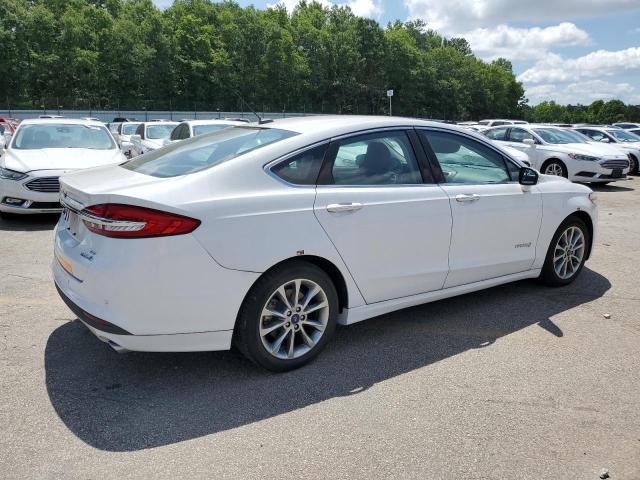 Седани FORD FUSION 2017 Білий