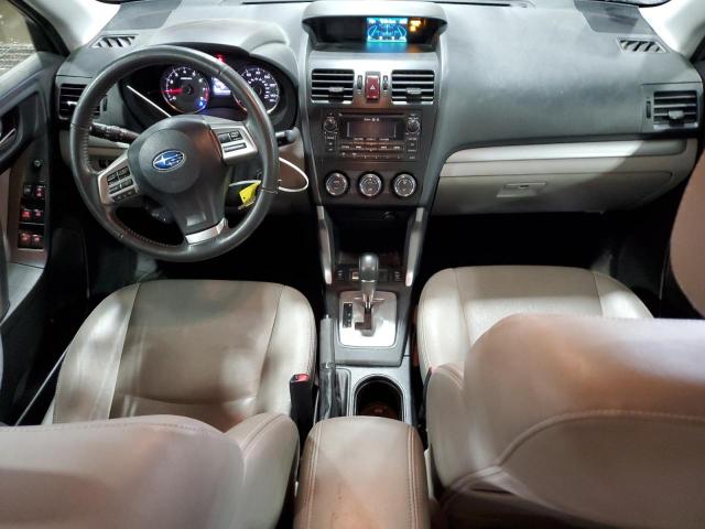  SUBARU FORESTER 2015 Красный