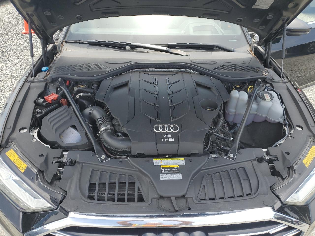 2019 Audi A8 L VIN: WAU8EAF86KN024975 Lot: 60498595