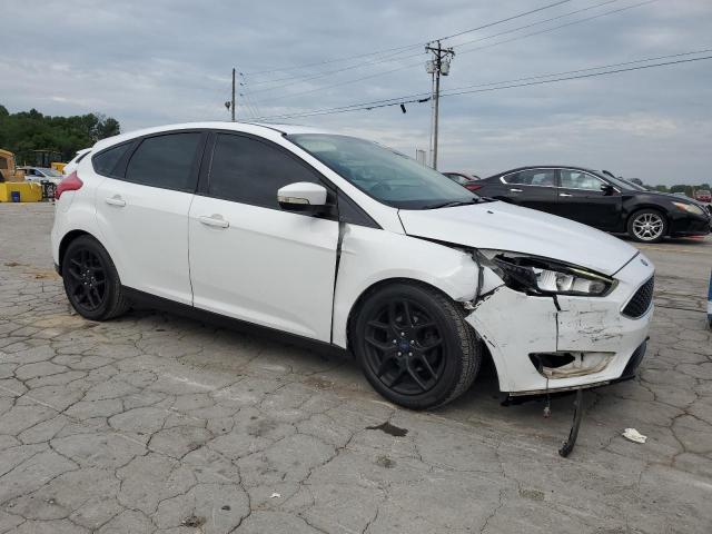  FORD FOCUS 2016 Белы