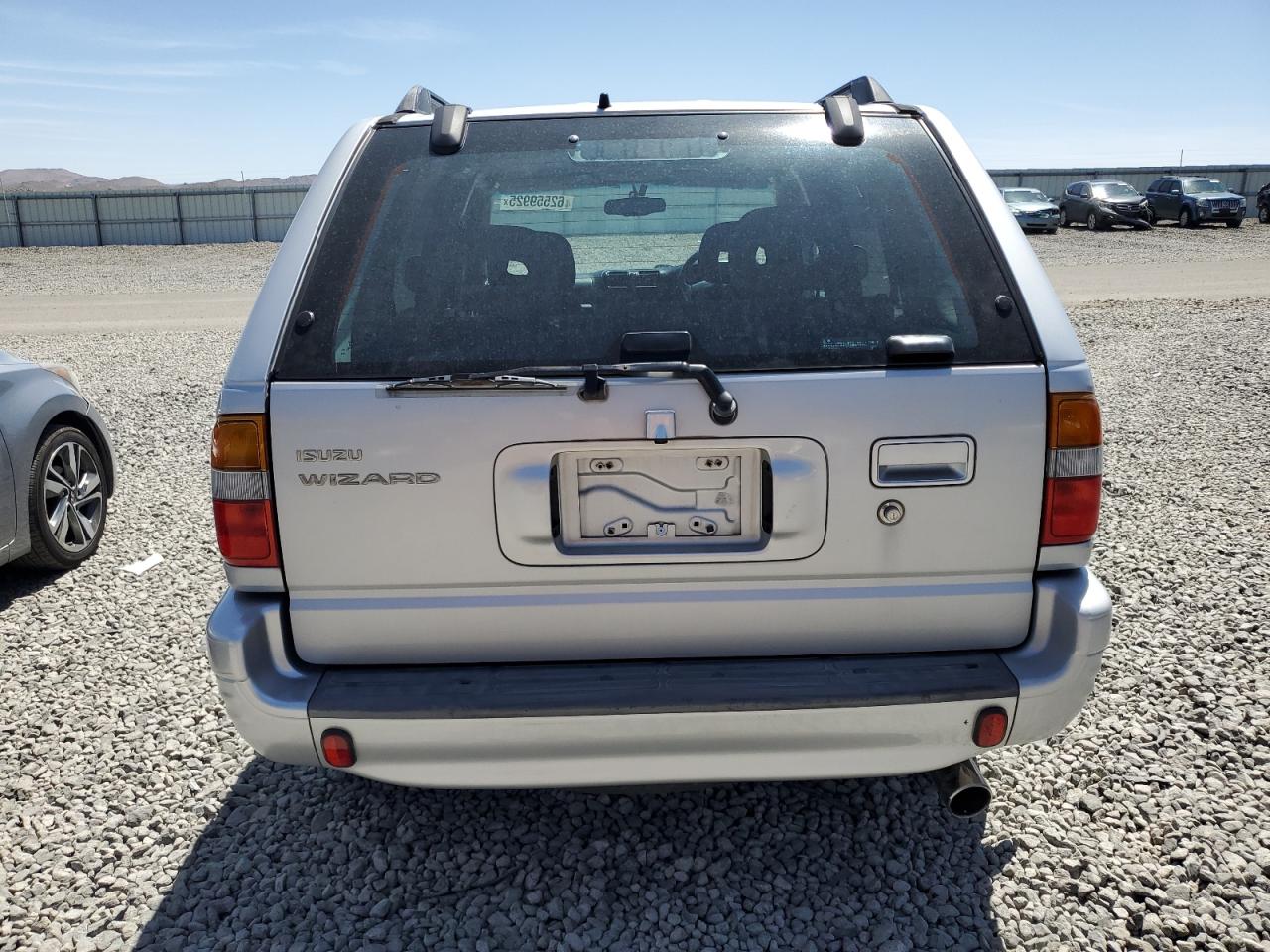 1998 Isuzu Rodeo VIN: UES73FW4101113 Lot: 62559925
