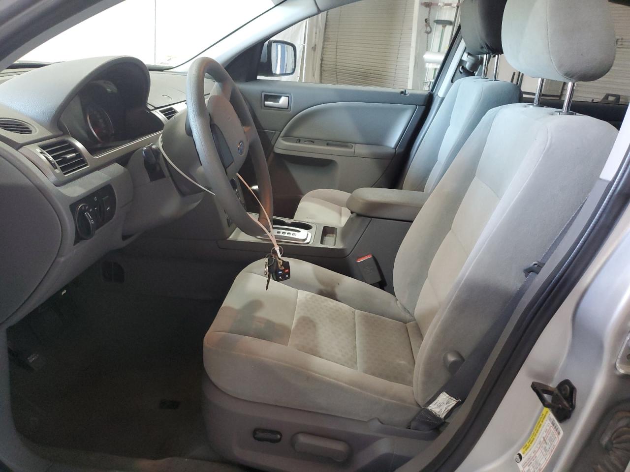 2005 Ford Five Hundred Se VIN: 1FAFP23135G154115 Lot: 61985465