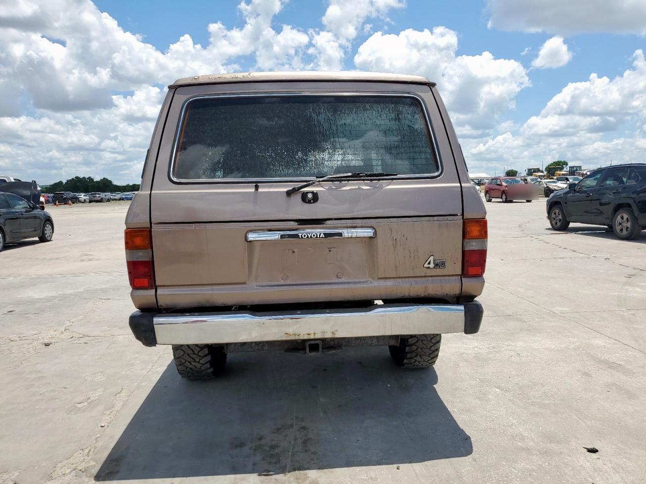 1985 Toyota Land Cruiser Fj60 VIN: JT3FJ60G2F1131073 Lot: 62367515