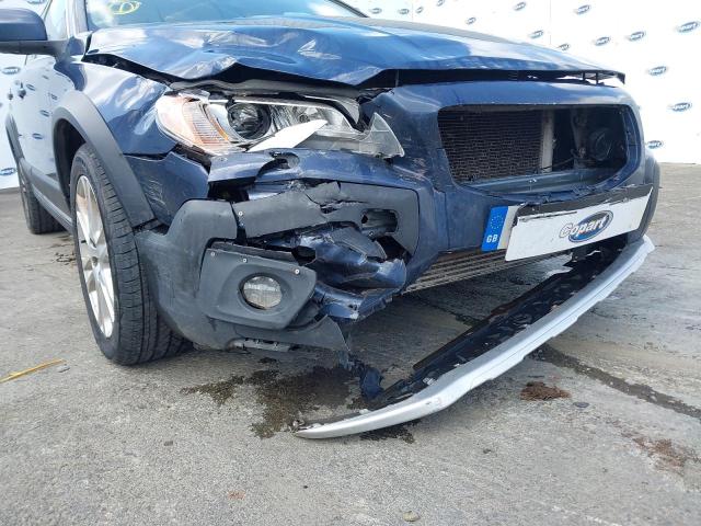 2013 VOLVO XC70 SE LU