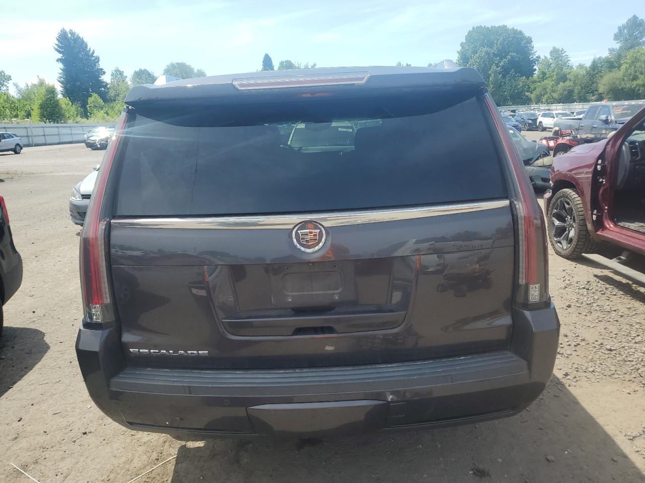 2015 Cadillac Escalade Esv Luxury VIN: 1GYS4HKJ1FR168990 Lot: 59574865