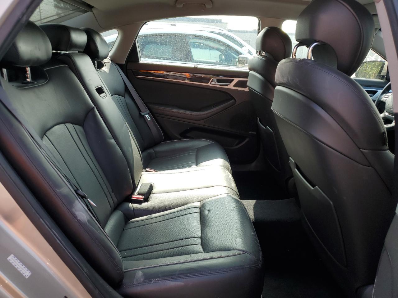 2015 Hyundai Genesis 3.8L VIN: KMHGN4JE6FU084176 Lot: 60271535