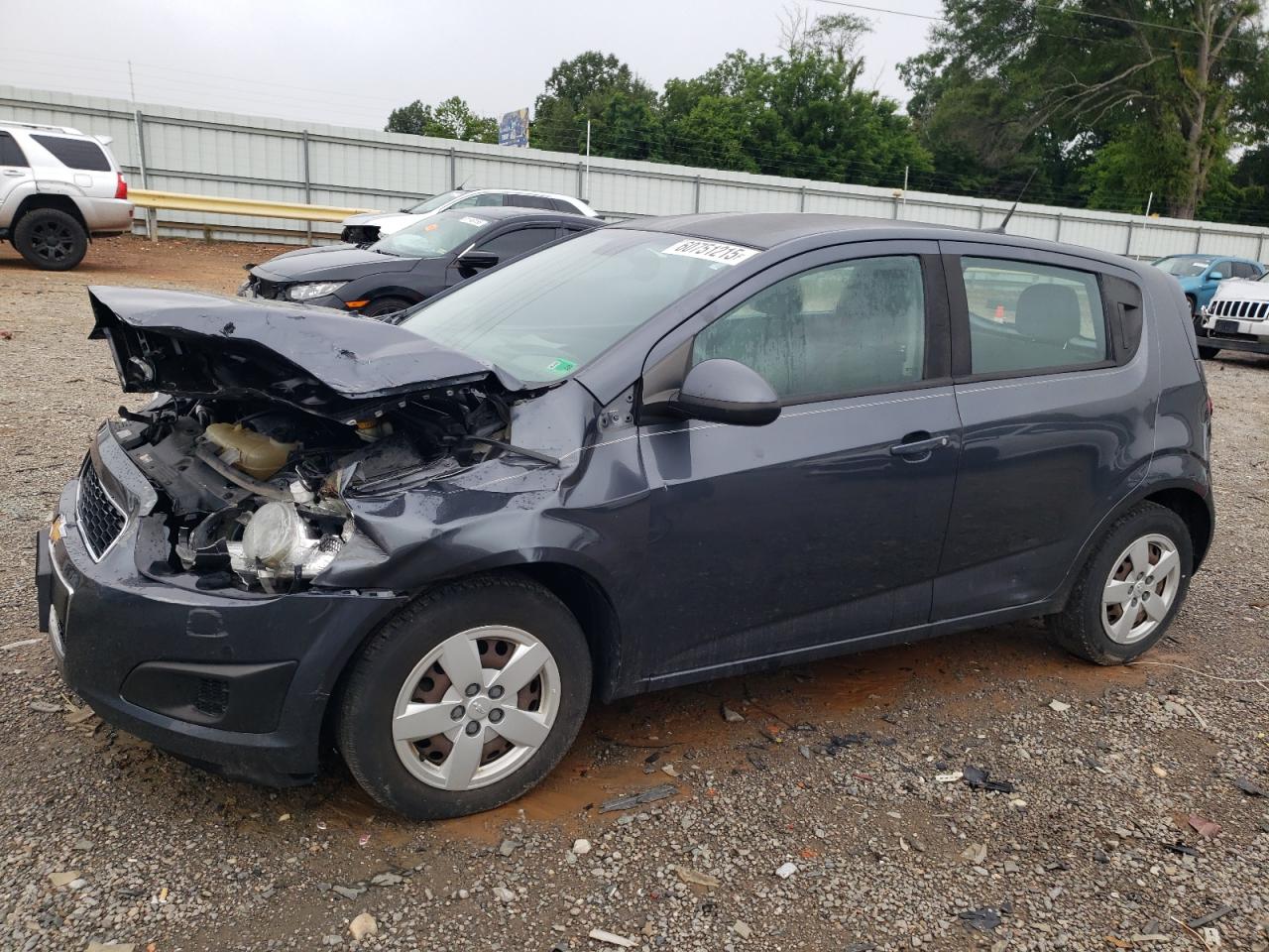2013 Chevrolet Sonic Ls იყიდება Chatham-ში, VA - Front End
