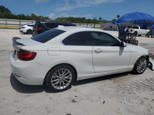  BMW 2 SERIES 2015 Белы