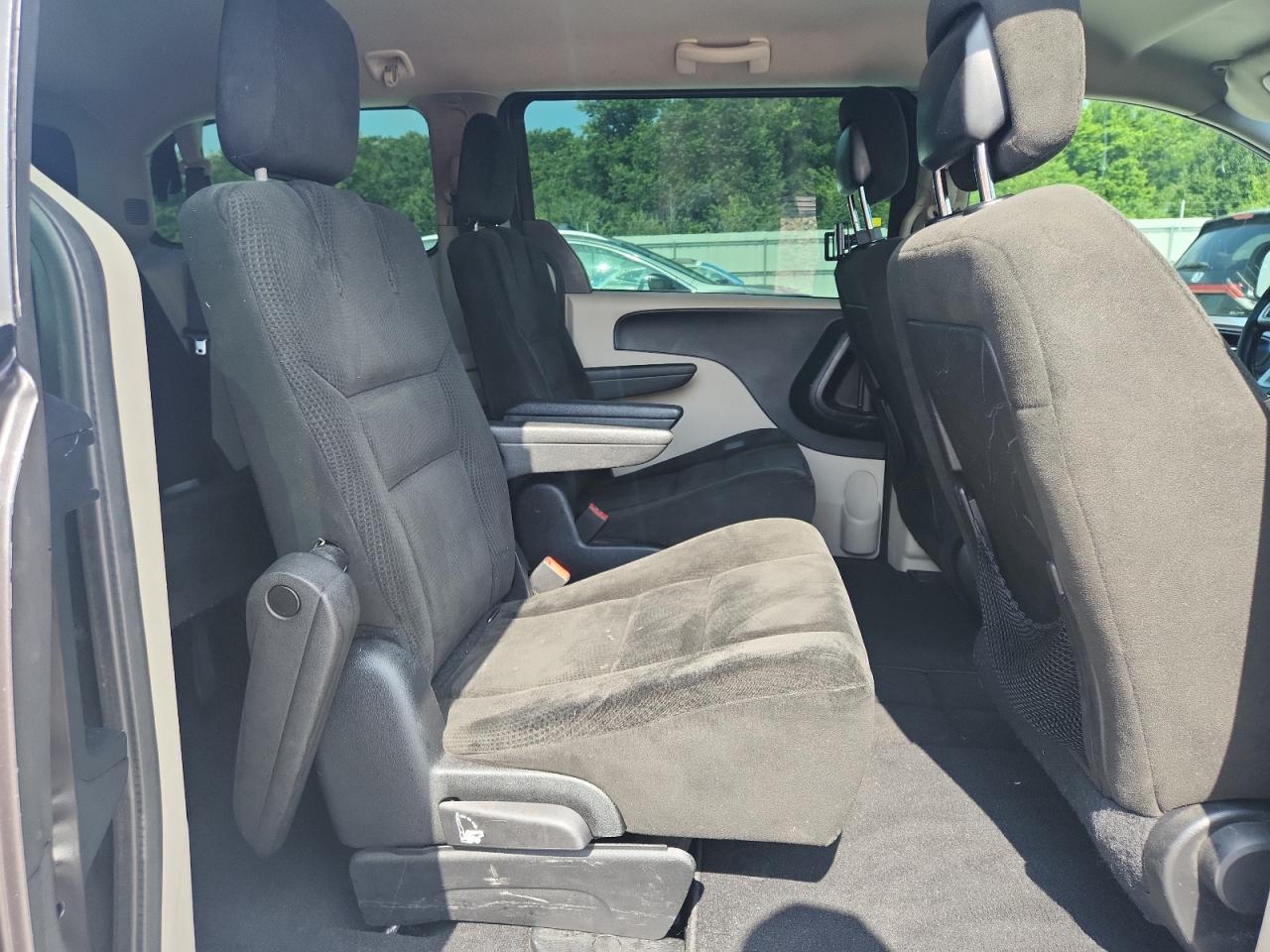 2015 Dodge Grand Caravan Se VIN: 2C4RDGBG8FR703732 Lot: 62770745
