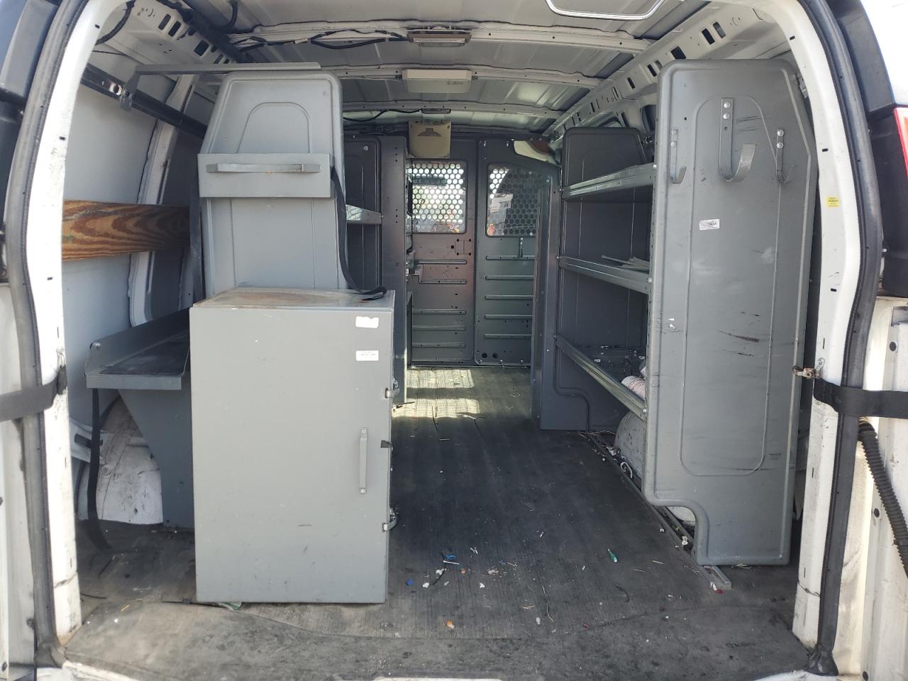 2014 Chevrolet Express G2500 VIN: 1GCWGFCB9E1115087 Lot: 61049035