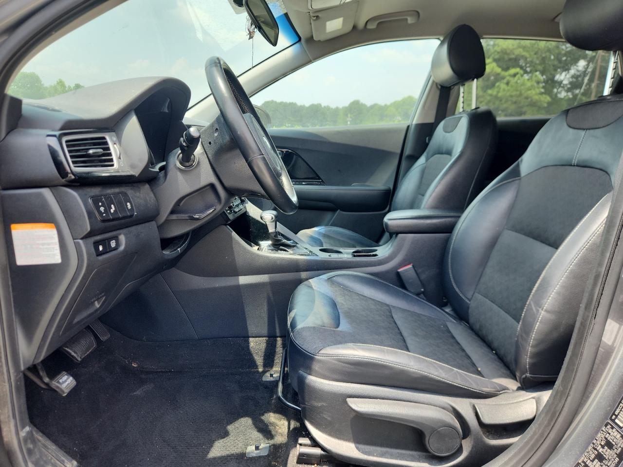 2017 Kia Niro Ex VIN: KNDCC3LCXH5037549 Lot: 61659445