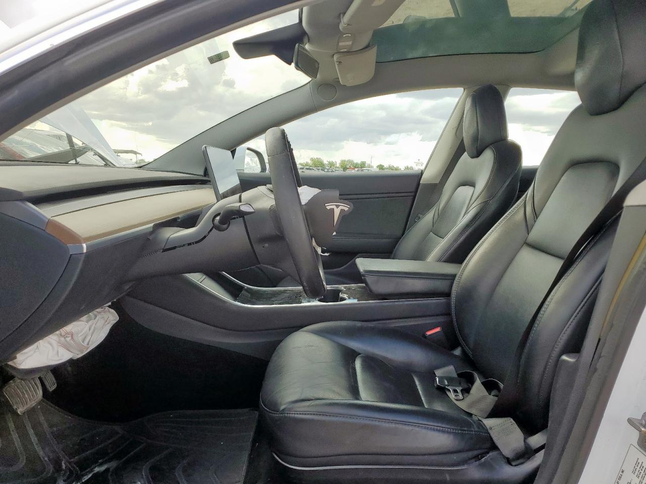 TESLA MODEL 3 2019 VIN 5YJ3E1EA2KF415928 zdjęcie 7