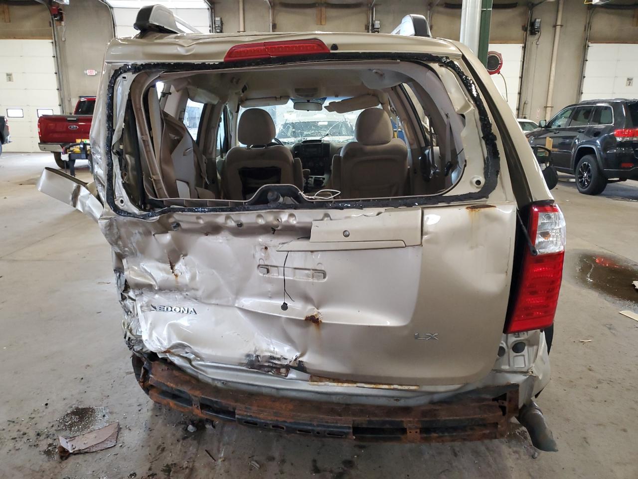 2007 Kia Sedona Ex VIN: KNDMB233176179153 Lot: 62720745