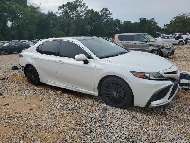  TOYOTA CAMRY 2021 Biały