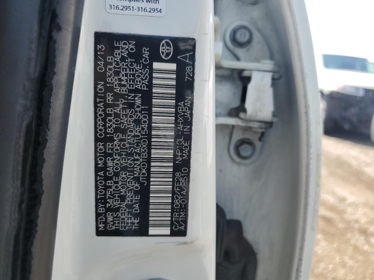 TOYOTA PRIUS 2013 VIN JTDKDTB3XD1540011 zdjęcie 12