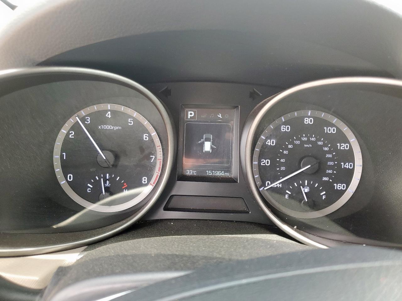 2017 Hyundai Santa Fe Se VIN: KM8SM4HF2HU179915 Lot: 63107485