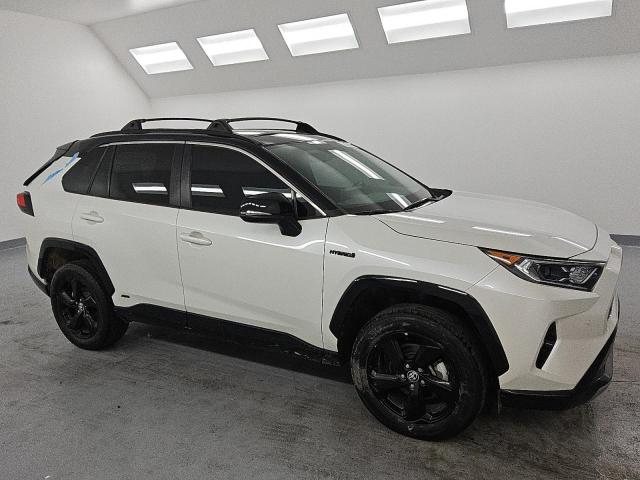  TOYOTA RAV4 2021 Biały