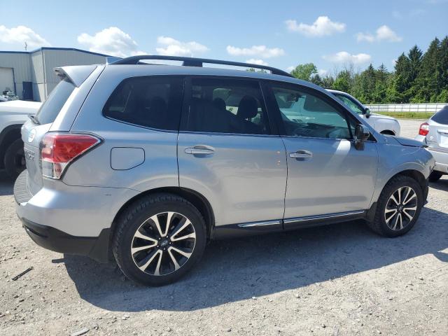  SUBARU FORESTER 2017 Сріблястий