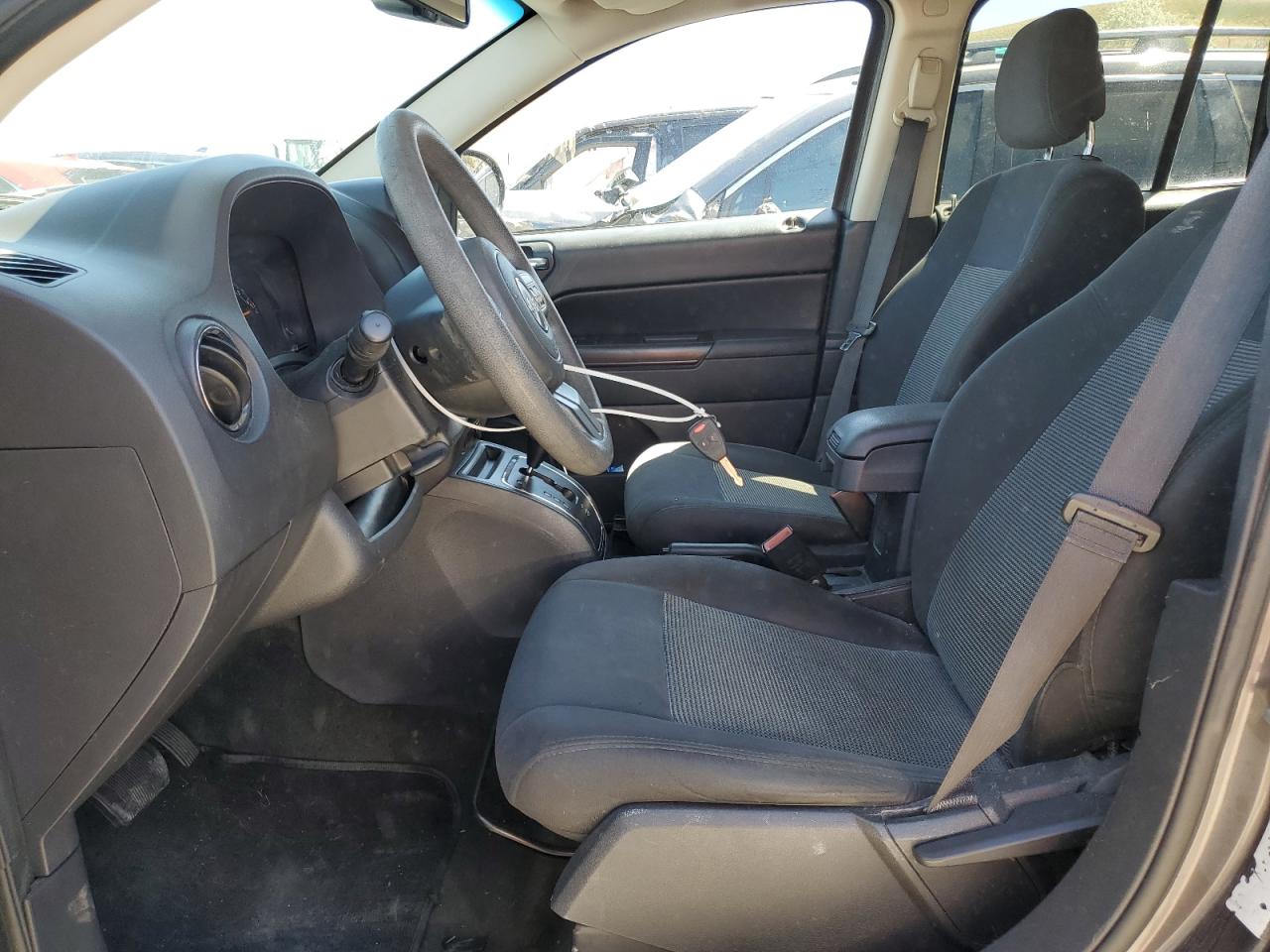 2016 Jeep Compass Sport VIN: 1C4NJDBB5GD798992 Lot: 61777825