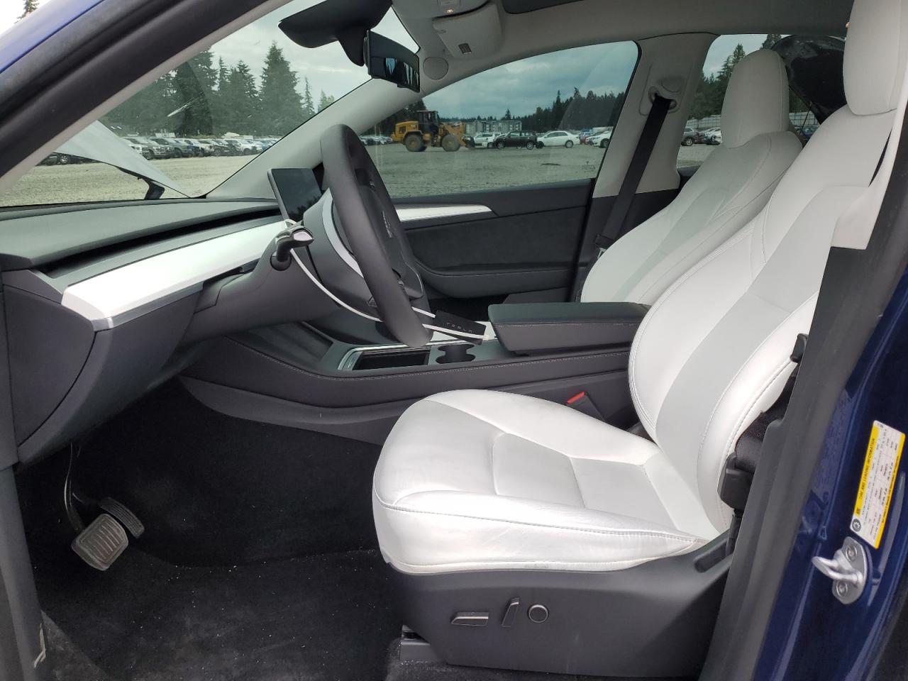 TESLA MODEL Y 2023 VIN 7SAYGDEE3PF811896 фото 7
