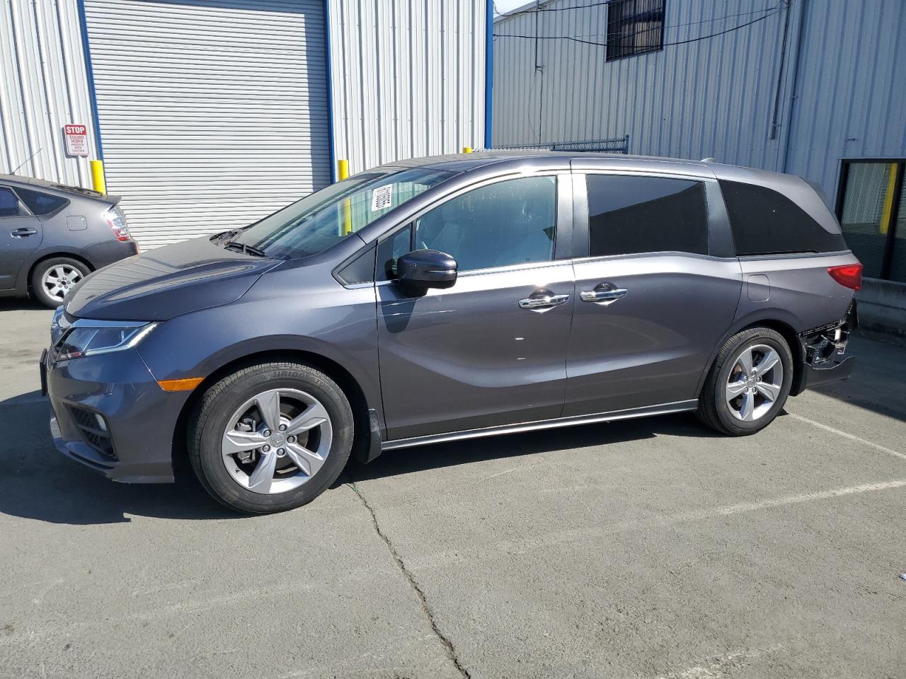 2018 Honda Odyssey Exl продається в Vallejo, CA - Side