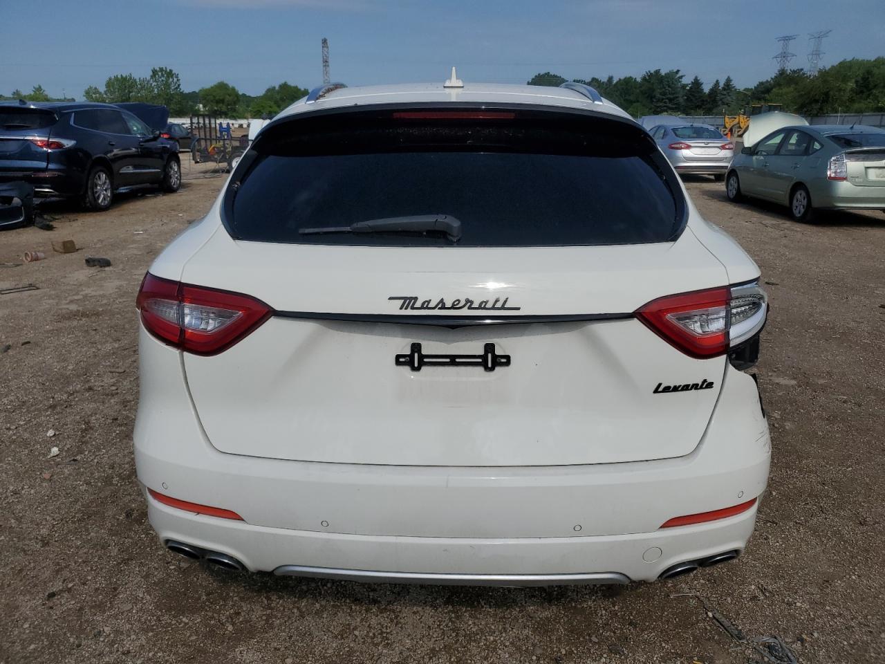 2017 Maserati Levante S Luxury VIN: ZN661YUL0HX233050 Lot: 60605275