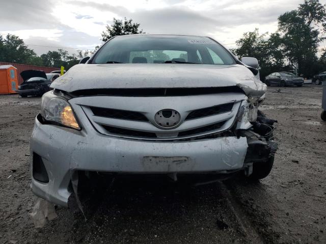  TOYOTA COROLLA 2013 Silver