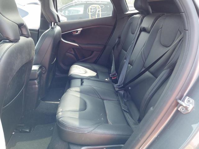 2019 VOLVO V40 INSCRI
