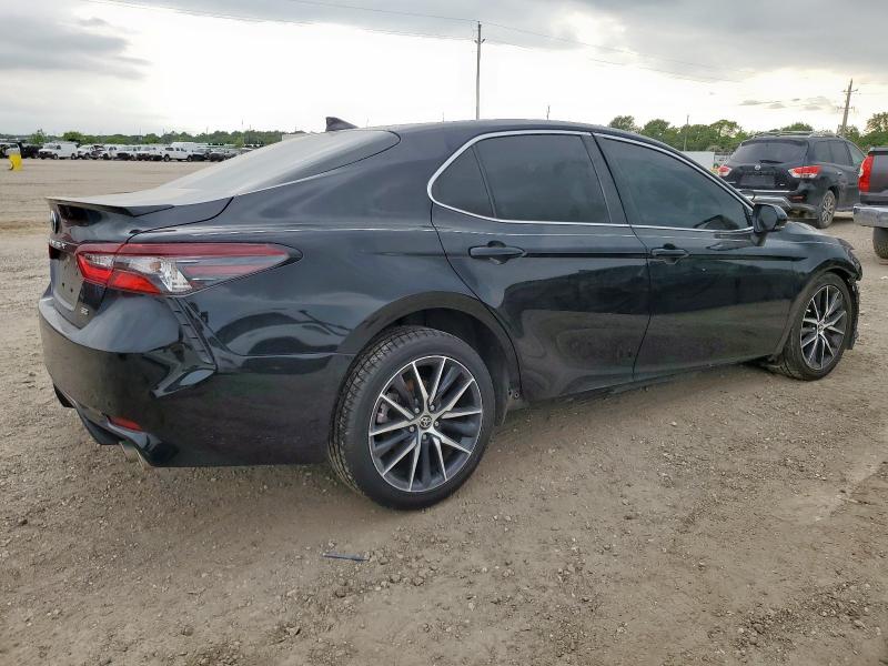  TOYOTA CAMRY 2022 Czarny