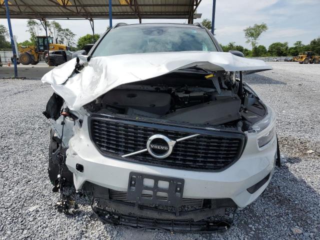  VOLVO XC40 2021 Biały