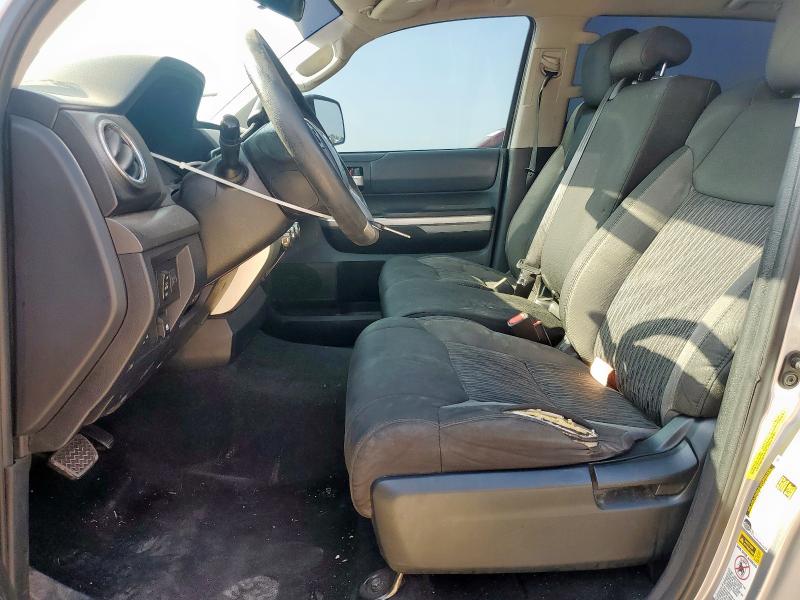 Пикапы TOYOTA TUNDRA 2017 Серебристый