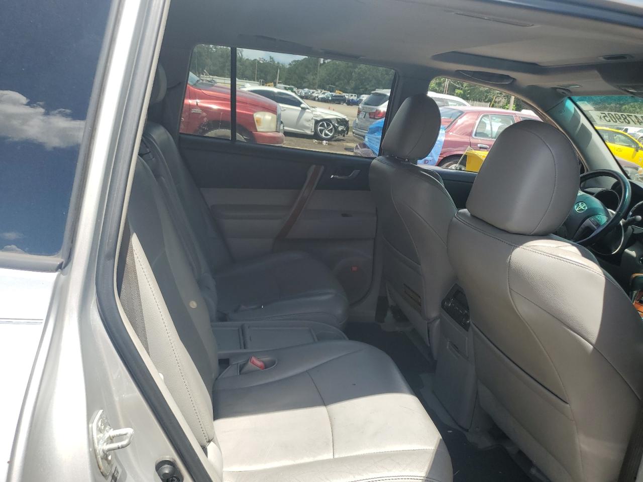 2010 Toyota Highlander Limited VIN: 5TDYK3EHXAS009171 Lot: 62478905