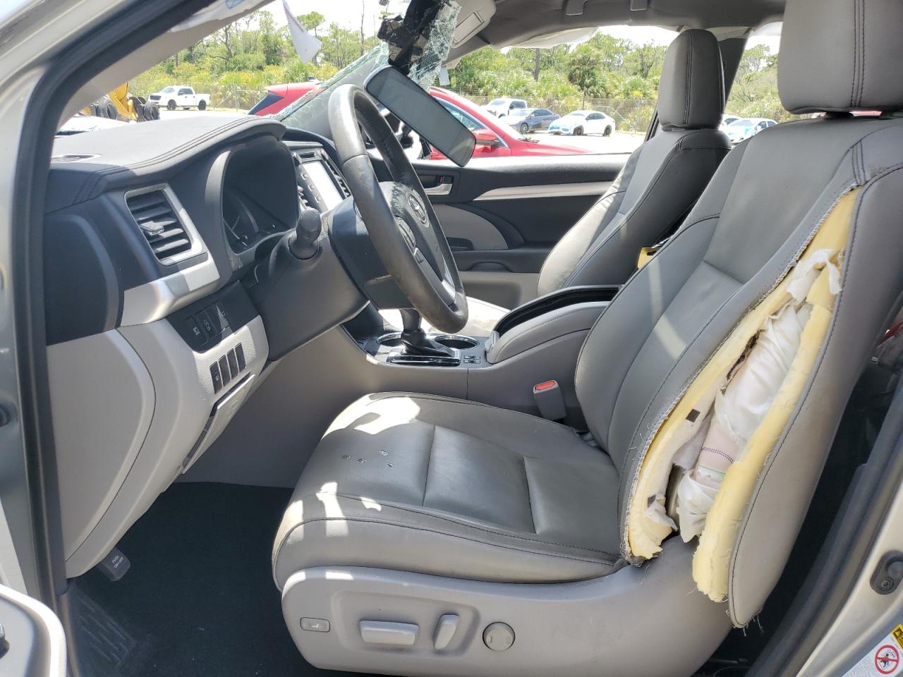 2017 Toyota Highlander Se VIN: 5TDKZRFH9HS517726 Lot: 62833065