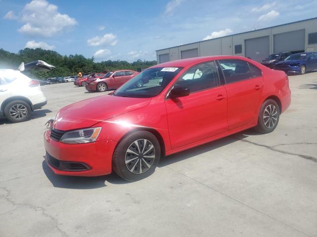 Sedans VOLKSWAGEN JETTA 2014 Czerwony
