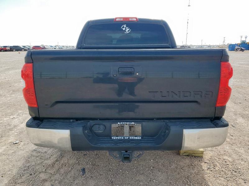  TOYOTA TUNDRA 2015 Czarny