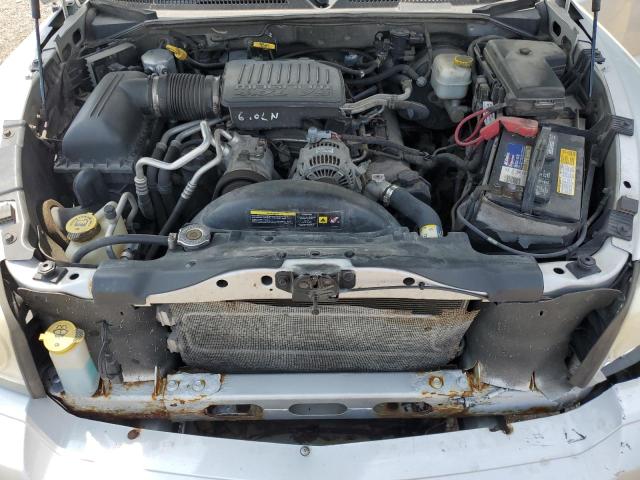 2005 DODGE DAKOTA QUAD SLT  